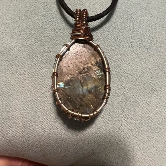 Labradorite Copper Wire Suede Cord Necklace Flashy Gorgeous - Picture 5 of 6